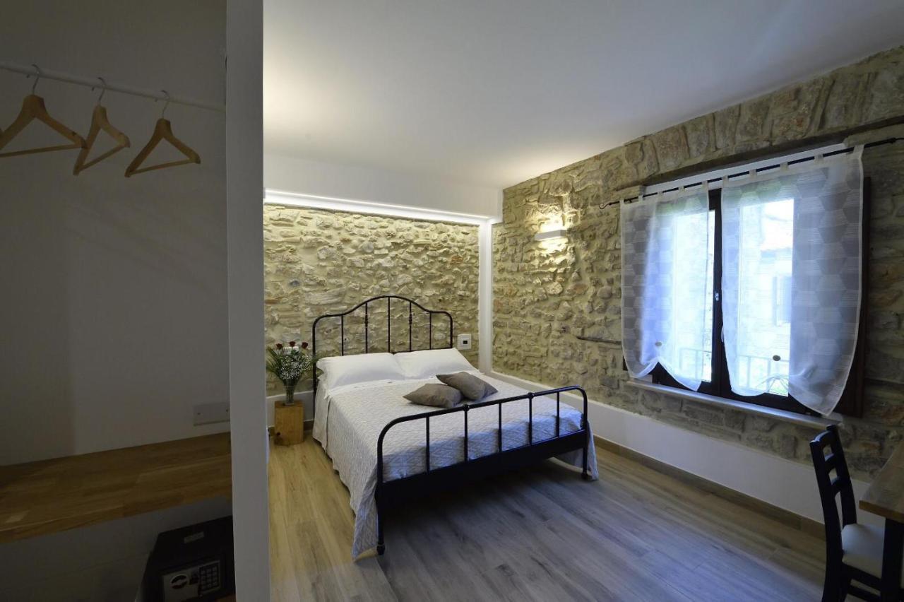 Le Benedettine Affittacamere Relais Fondi Exterior photo